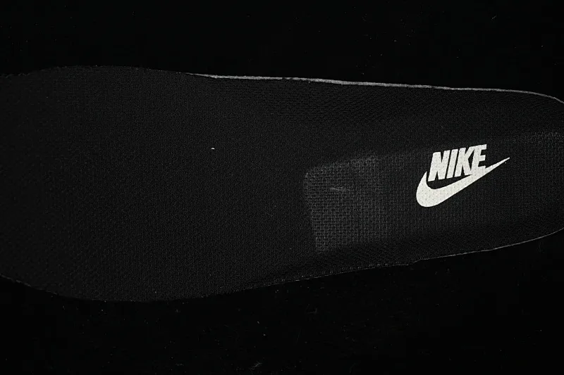 All categories Nk Air Force 1 Air Force series Nk Air Force 1 Low Air Force low top Nike Air Force 1'07 Low Supreme co-branded beige and black edge Air Force 1 low top casual sneakers XX3168-220